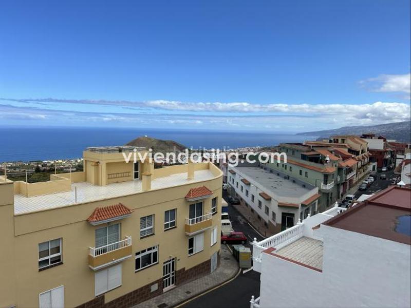 Foto eaa706d9-0e53-44a1-b130-067a5a465642. House with parking in Cruz Santa Realejos (Los)