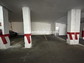 Location Parking voiture à Calle ladera del toscal 11