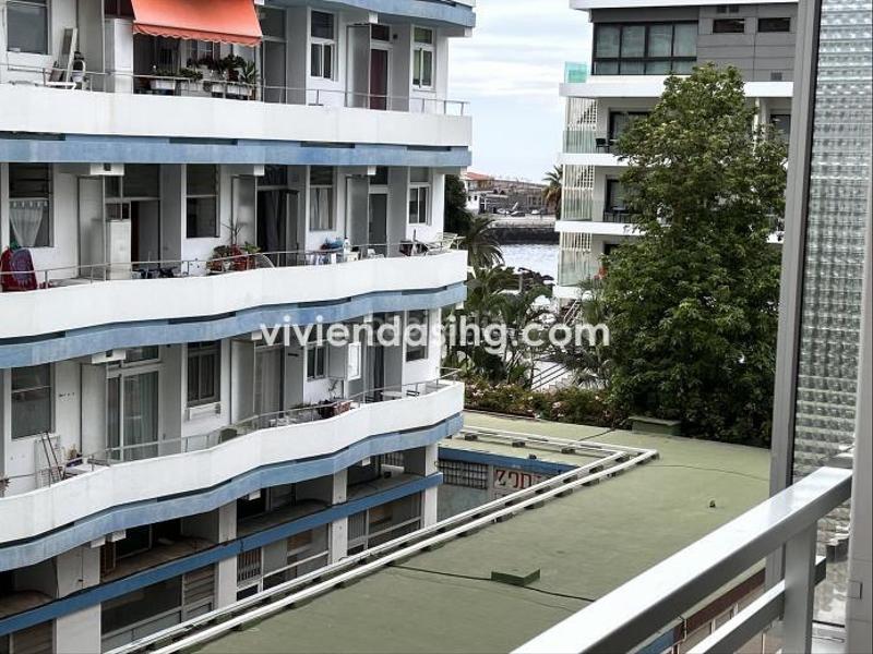 Foto bf776552-6dfe-4b3c-91c0-c701e4769070. Estudi a avenida venezuela 4 a Zona Martiánez Puerto de la Cruz