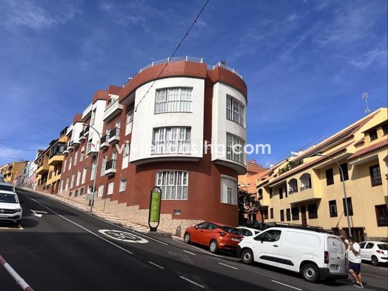 Foto 8b2f3de3-3ffe-48c6-9e4a-61a03ace4aa9. Flat in calle el toscal 85 in Longuera - Toscal Realejos (Los)
