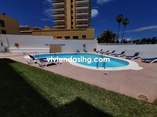 Flat in Avenida de cristobal colón 28