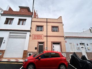 Casa a Calle Romen 5