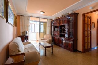 Piso en Calle málaga 40. Vivienda en el cono sur