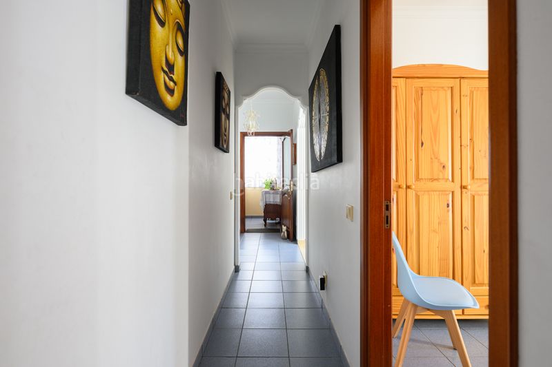 Foto abac3ad4-1575-4418-bf6d-fe3264d81411. Chalet en calle bravo murillo 34 en Sardina Gáldar