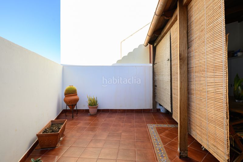 Foto cbfff57a-e8b3-4226-894a-5ce367481f11. Chalet en calle bravo murillo 34 en Sardina Gáldar