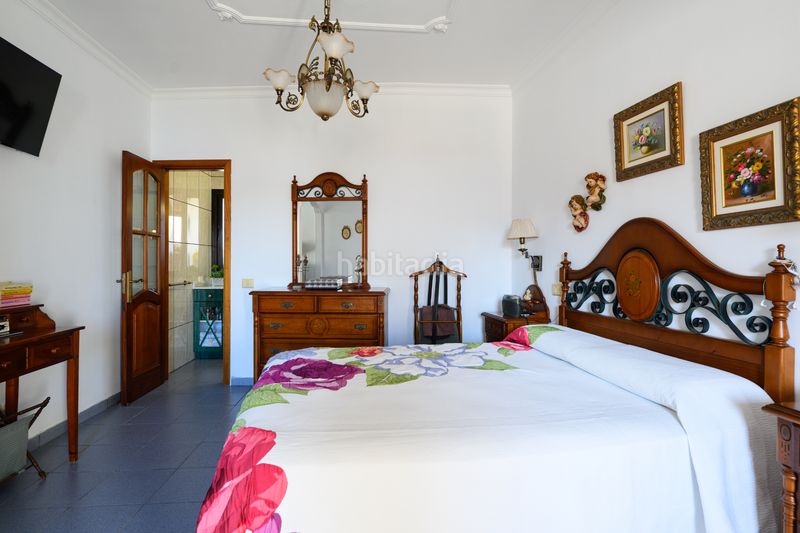 Foto eb45981b-9853-4c79-9147-5fe5c2d8ce90. Chalet en calle bravo murillo 34 en Sardina Gáldar