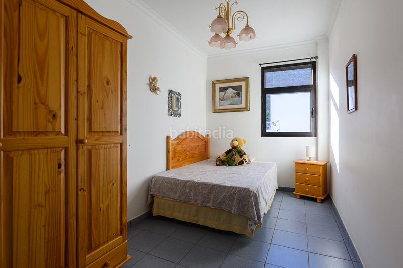 Foto f0d83ac6-55b2-43ef-add0-67db7e7108cf. Chalet en calle bravo murillo 34 en Sardina Gáldar