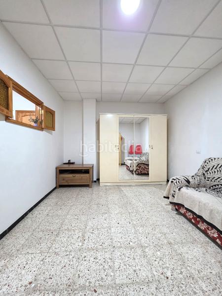 Foto 211e3ed5-93c8-4ad3-b4b8-4686a67c26ef. Chalet en calle palafox 24a en Vecindario - El Doctoral - Cruce de Sardina Santa Lucía de Tirajana