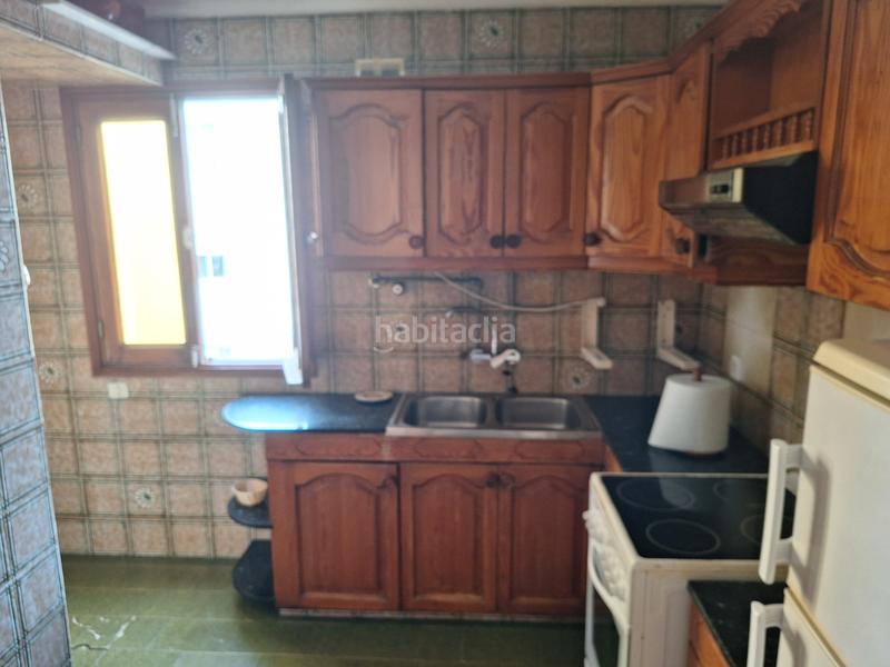 Foto f4bfaa45-3782-4dc2-8897-47774d6570c6. Piso en calle don pedro infinito 77 en Schamann - Rehoyas Palmas de Gran Canaria (Las)