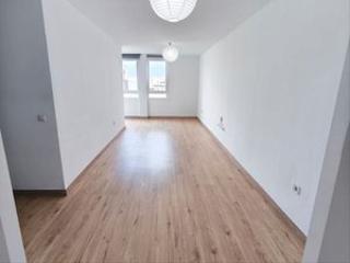 Rent Flat in Calle san nicolás 18