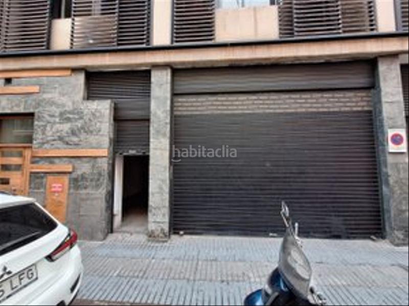 Foto 0a3b1894-dff4-472b-ba8a-f39765ffd0b0. Locale commerciale in calle galileo 41 in Santa Catalina - Canteras Palmas de Gran Canaria (Las)