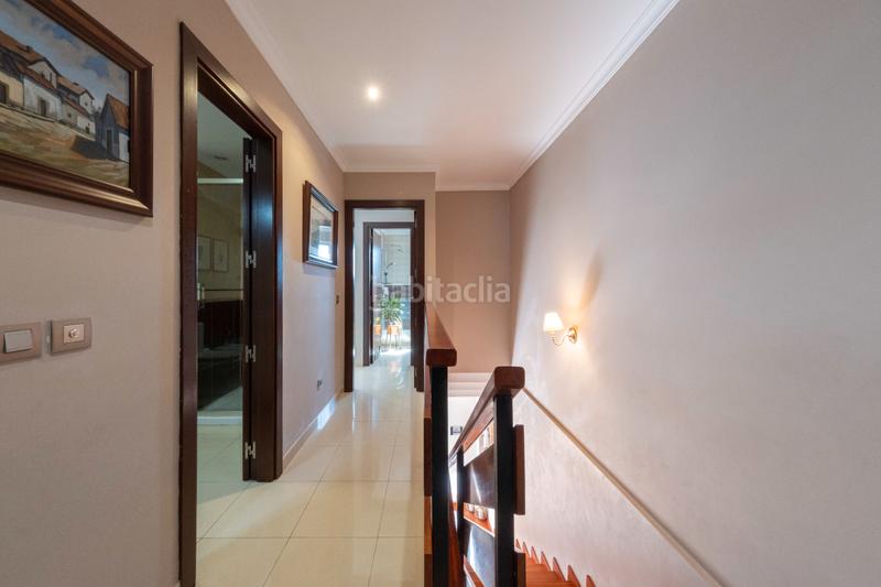 Foto 528ac4db-a13a-4d92-b21c-3444d3cf94a4. Casa pareada en calle via lactea 23 en Playa del Hombre - Taliarte - Salinetas Telde