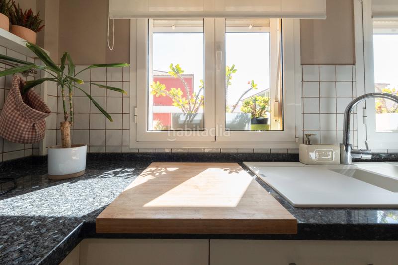 Foto b9913e8c-2a2c-4fb2-ba61-6a2fb9299db5. Casa pareada en calle via lactea 23 en Playa del Hombre - Taliarte - Salinetas Telde