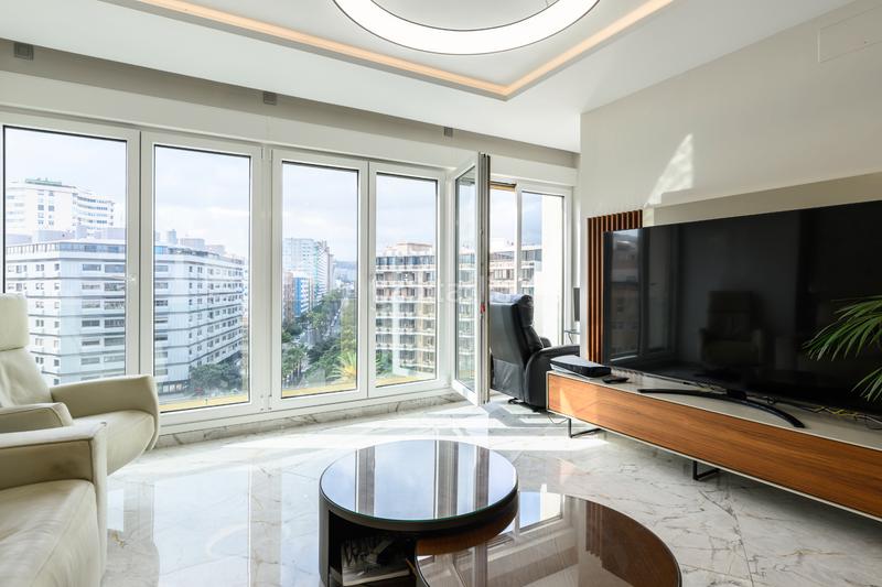 Foto d1309930-d972-4491-a3f5-53c47574b371. Pis a plaza de españa 7 a Santa Catalina - Canteras Palmas de Gran Canaria (Las)