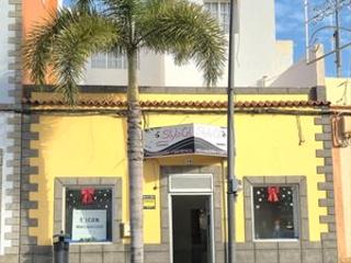 Local Comercial a Calle león y castillo 18