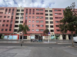 Pis a Calle Luis Doreste Silva 19