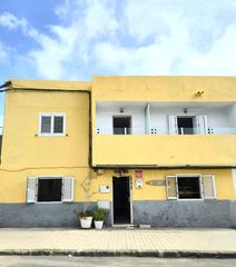 Casa a schiera in Avenida las bajas 1