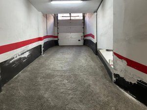 Aparcament cotxe a Calle matías padrón 90