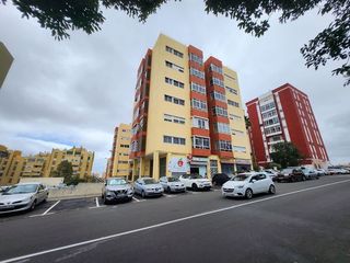 Car parking in Calle Diego Betancor Suárez 4