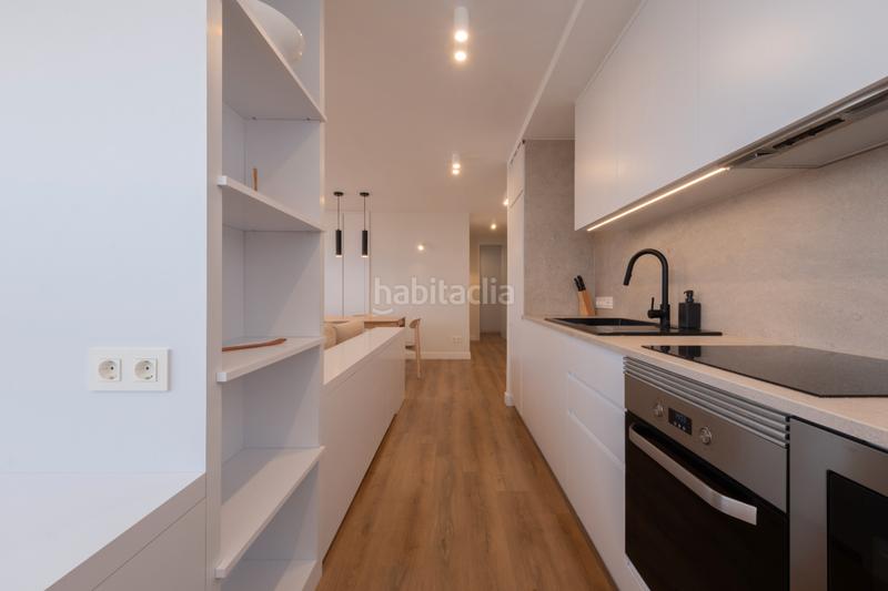 Foto f44a9b7d-6acc-4a6f-97a8-661a28372bc7. Etagenwohnung in paseo chil 285 in Guanarteme Palmas de Gran Canaria (Las)