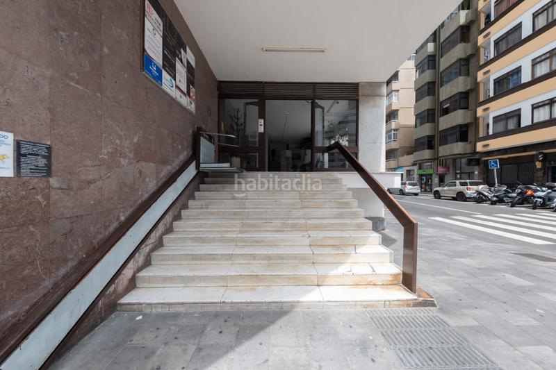 Foto 2af1a13d-0f05-4647-9b64-15e26af1994a. Piso en paseo chil 285 en Guanarteme Palmas de Gran Canaria (Las)