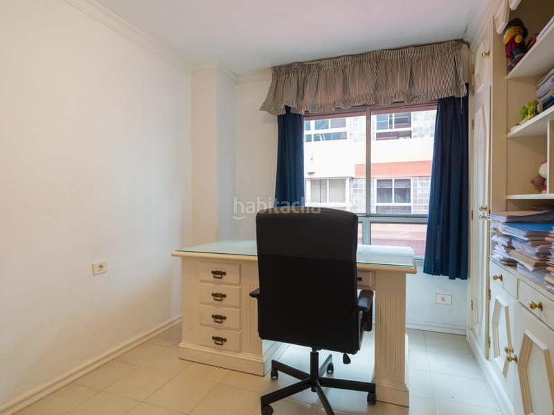 Foto 0f55309b-a118-4351-a8b4-5f3a29ac5dfe. Piso en avenida alcalde josé ramirez bethencourt 12 en Palmas de Gran Canaria (Las)