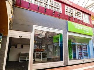 Local Comercial a Avenida de alemania 22