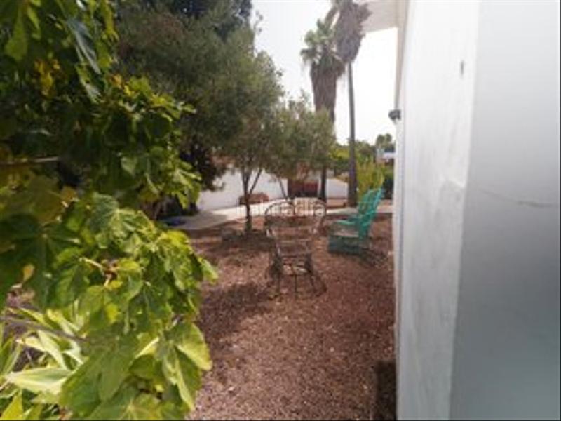 Foto e2758215-21d2-47d1-97b5-5913c2dc0dd9. Chalet en avenida los almendros 51 en Valsequillo de Gran Canaria