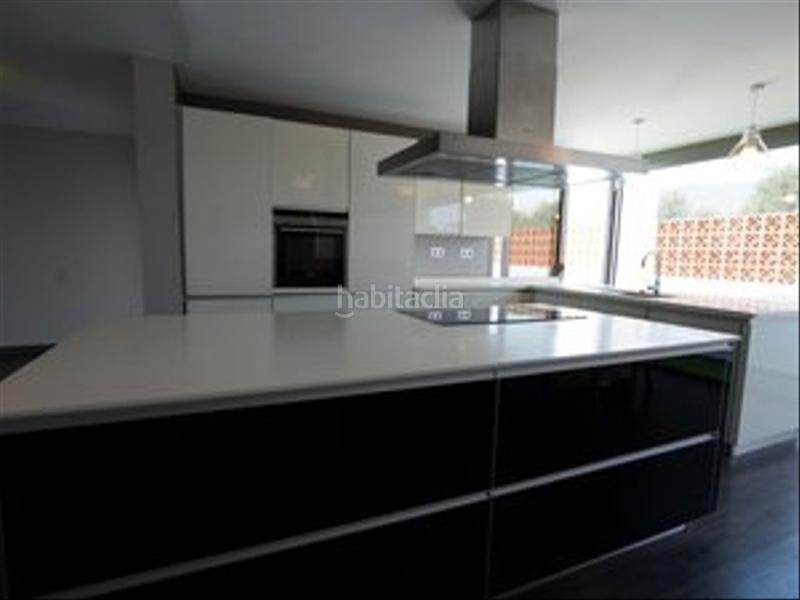 Foto 9faa2e64-cc68-4a37-85a5-93ee8350f954. Chalet in avenida los almendros 51 in Valsequillo de Gran Canaria