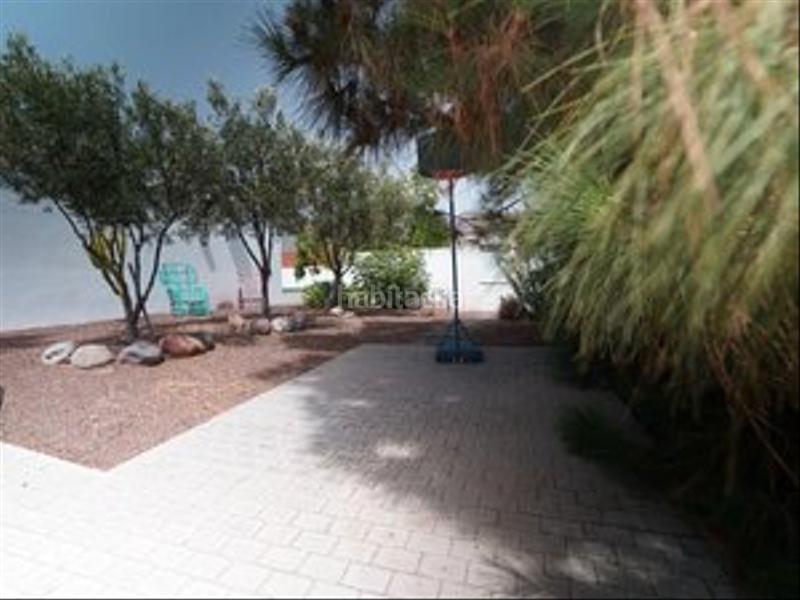 Foto e481aa8f-a8a2-4b2e-9c5b-5229686c220a. Chalet in avenida los almendros 51 in Valsequillo de Gran Canaria