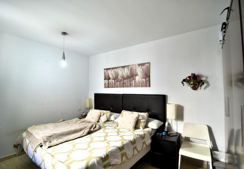 Foto 90f97cb6-6c1f-4705-8fd8-60d574dea900. Piso  en doctoralvecindario en Vecindario - El Doctoral - Cruce de Sardina Santa Lucía de Tirajana