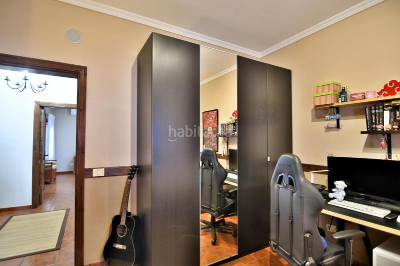 Foto 0398c049-2b12-4c1f-8ce9-0477f18dfa34. Chalet con parcheggio in Vecindario - El Doctoral - Cruce de Sardina Santa Lucía de Tirajana