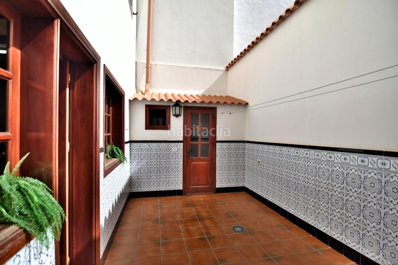 Foto 25ad86b7-79b3-4a51-b5ee-9709500429ad. Chalet con parcheggio in Vecindario - El Doctoral - Cruce de Sardina Santa Lucía de Tirajana