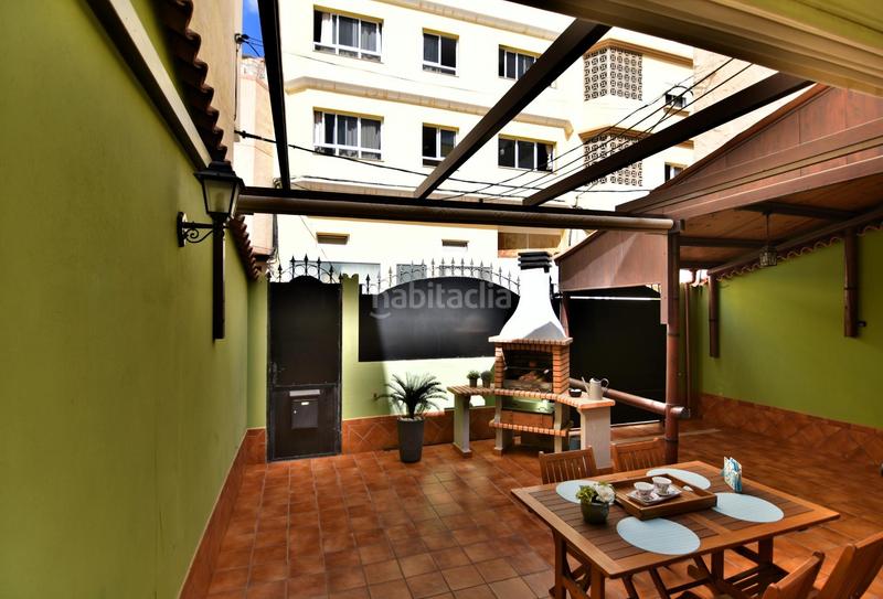 Foto 3ddf1f64-0ea4-4150-84cc-49f4f2287a0e. Chalet con parcheggio in Vecindario - El Doctoral - Cruce de Sardina Santa Lucía de Tirajana