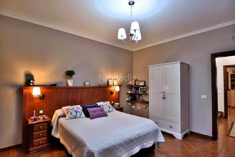 Foto 5a33c6c3-5b50-408c-9e07-18bb9bffd227. Chalet con parcheggio in Vecindario - El Doctoral - Cruce de Sardina Santa Lucía de Tirajana