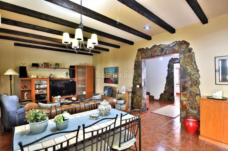 Foto 6a6ffd6f-7762-48f5-84d4-cdae684a4791. Chalet con parcheggio in Vecindario - El Doctoral - Cruce de Sardina Santa Lucía de Tirajana