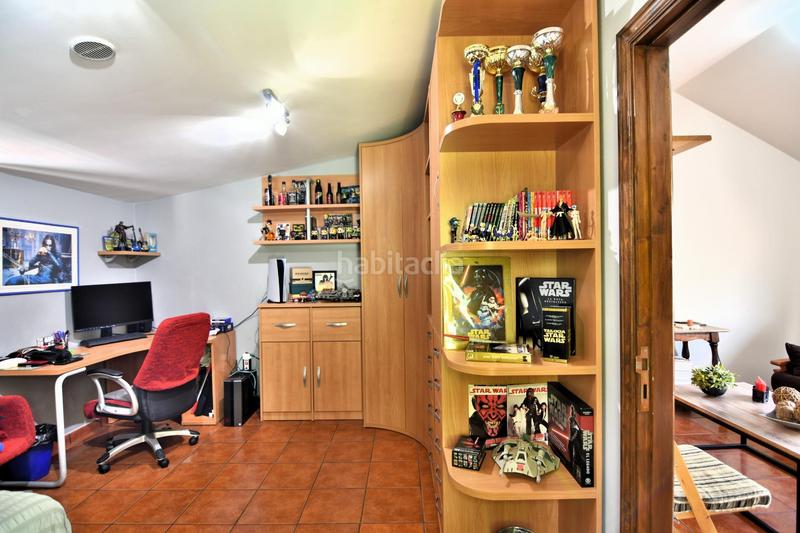 Foto 86137a2b-981d-42cb-af37-3643a5b8ae0f. Chalet con parcheggio in Vecindario - El Doctoral - Cruce de Sardina Santa Lucía de Tirajana