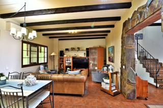 Xalet a Vecindario - El Doctoral - Cruce de Sardina. Triplex exclusivo con terraza y calidad superior en el doctoral