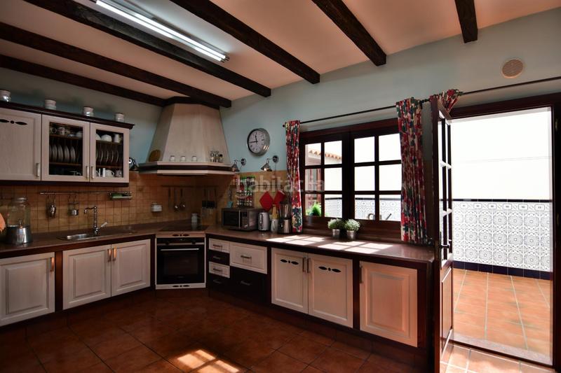 Foto e6d520e8-805c-4729-be75-1462fe9d9fe7. Chalet con parcheggio in Vecindario - El Doctoral - Cruce de Sardina Santa Lucía de Tirajana