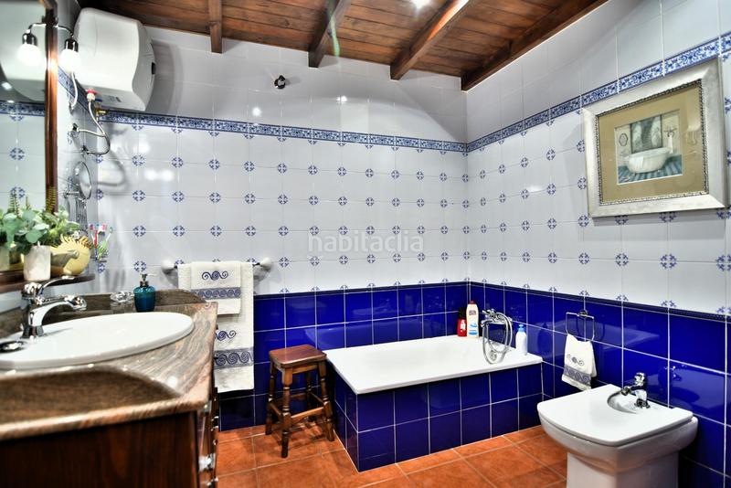 Foto f41c697c-b3e9-419b-aa2f-a8a9a35a48ea. Chalet con parcheggio in Vecindario - El Doctoral - Cruce de Sardina Santa Lucía de Tirajana