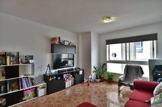 Pis a Calle salvador cuyas 43. Piso en los llanosvecindario