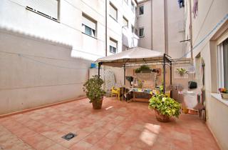 Planta baixa  Calle artemi semidan. Planta baja en vecindario centro