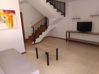 Lloguer Dúplex a San Nicolás de Tolentino. Piso dúplex en la aldea de san nicolás en alquiler