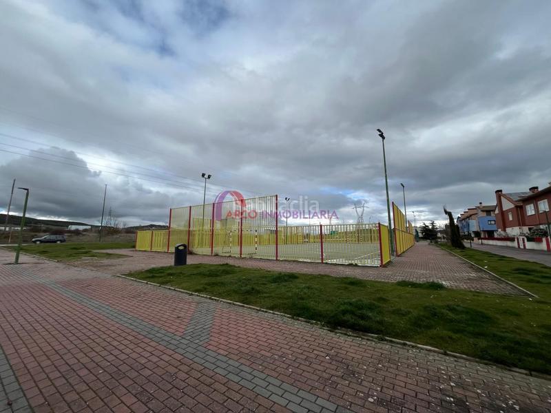 Foto 759df0ab-3b8d-49d9-a7f4-218f6f63b03c. Casa con riscaldamento parcheggio in Villimar - V1 - V2 - S3 - S4 - San Cristobal Burgos