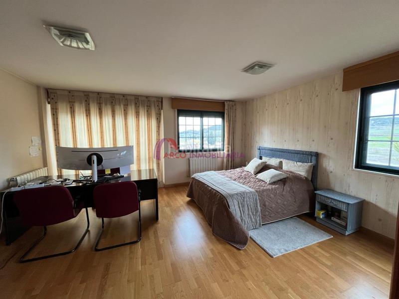 Foto 98700fa0-82e6-4de9-a299-fa53e820f27d. Maison avec chauffage parking dans Villimar - V1 - V2 - S3 - S4 - San Cristobal Burgos