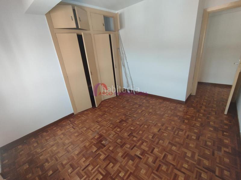 Foto 3f7ff510-d62a-45ca-84fc-6612776e870e. Appartamento con riscaldamento in Los Vadillos - R. Sanitaria - Pozanos Burgos