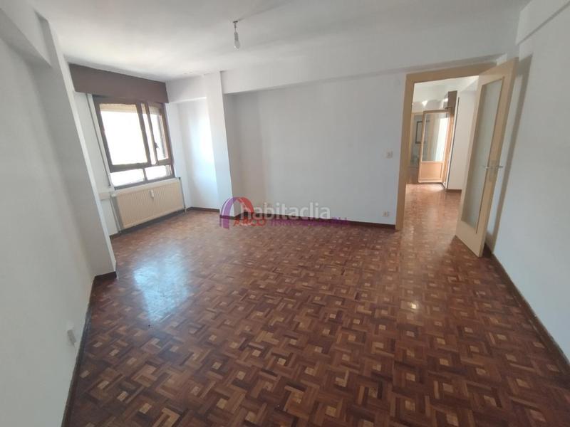 Foto 41ad65fd-f10e-44f1-ae5e-084b574eb0f7. Appartamento con riscaldamento in Los Vadillos - R. Sanitaria - Pozanos Burgos