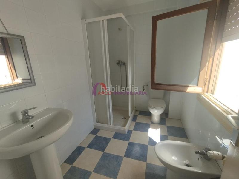 Foto e9d3ebe7-6a79-40b9-b54d-7379c745f7b5. Appartement avec chauffage dans Los Vadillos - R. Sanitaria - Pozanos Burgos