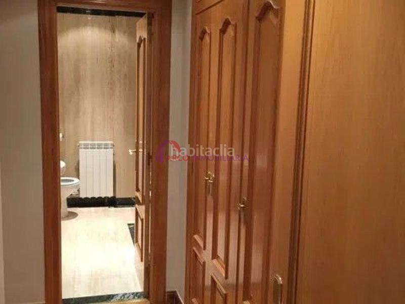 Foto 38c7d5ae-e292-440e-b5d6-cc989e197aba. Etagenwohnung mit heizung in Casco Antiguo Burgos