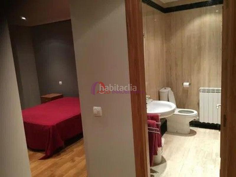 Foto ae072198-43af-4d70-b7fa-38df8bafabb1. Piso en Casco Antiguo Burgos